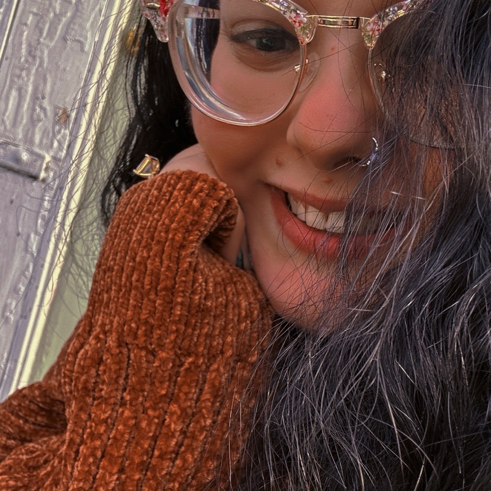 Meet your Posher, Samantha